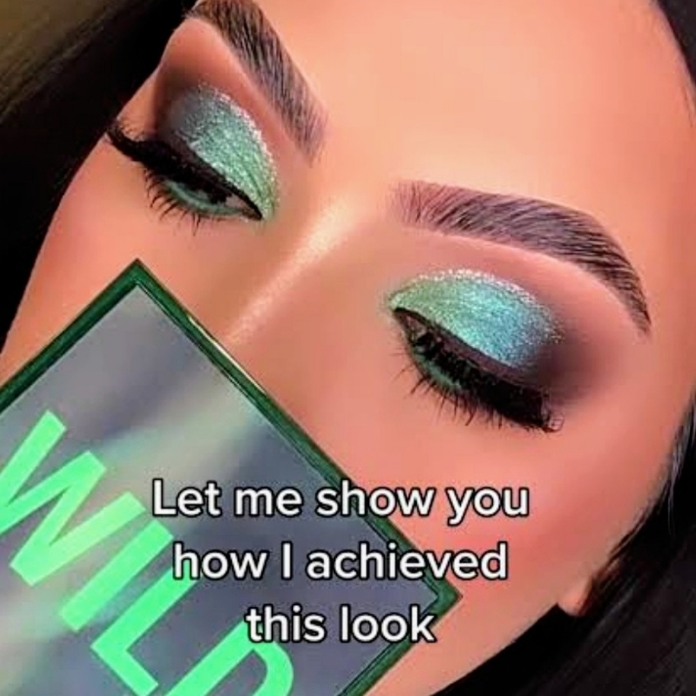 Huda Beauty Wild "Python" Kit - Picture 7 of 9
